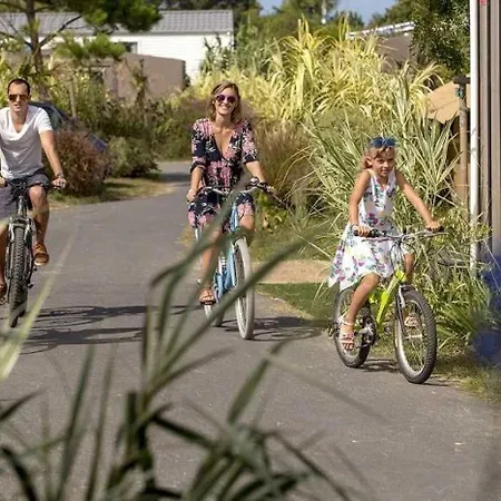 5 Etoiles - Parc Aquatique - Eeiadg