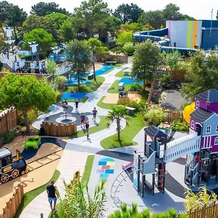 5 Etoiles - Parc Aquatique - Eeiadg 营地 滨海布朗